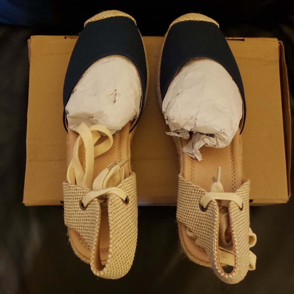 Journee Collection Wedge Sandals